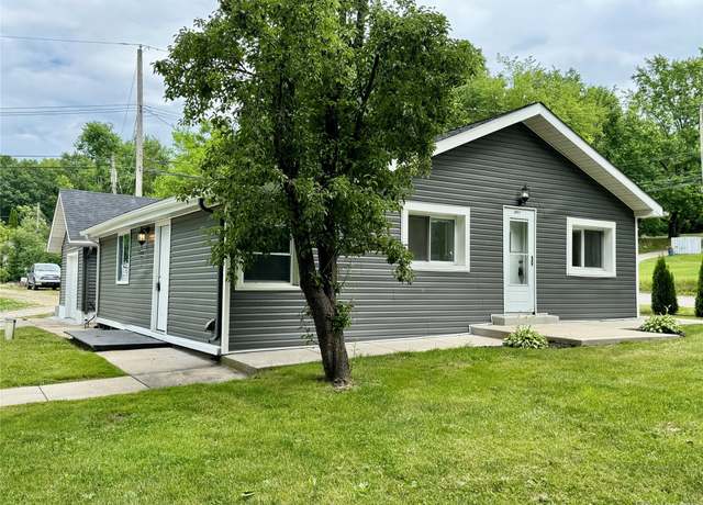 Property at 4915 Clarkston Rd, Clarkston, MI 48348, 3 beds, 2 baths