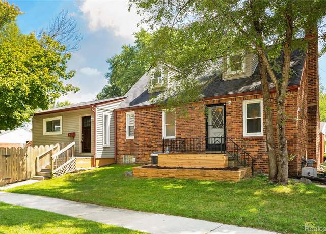 Property at 922 Butternut Ave, Royal Oak, MI 48073, 3 beds, 2 baths