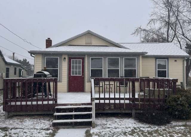 Property at 535 N Midland St, Merrill, MI 48637, 2 beds, 1 bath
