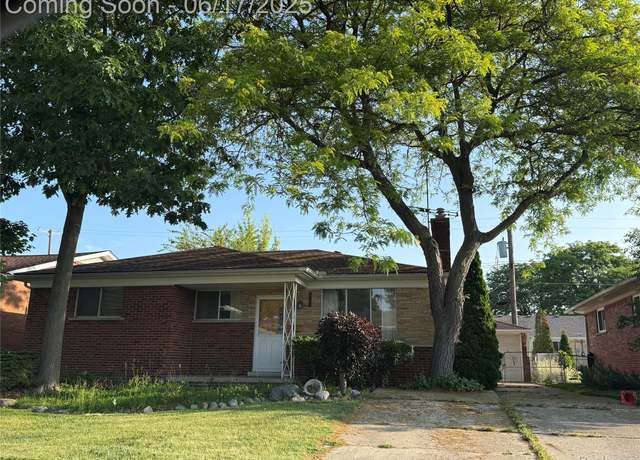 Property at 22407 Barton St, St Clair Shores, MI 48081, 3 beds, 1 bath