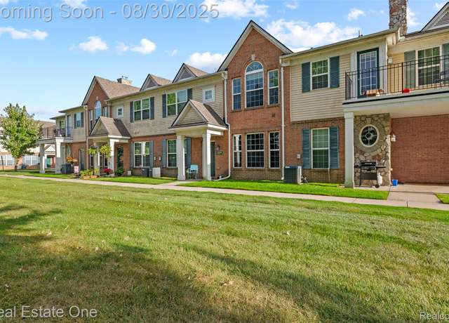 Property at 23890 N Northstone Village Dr #17, Taylor, MI 48180, 2 beds, 2 baths