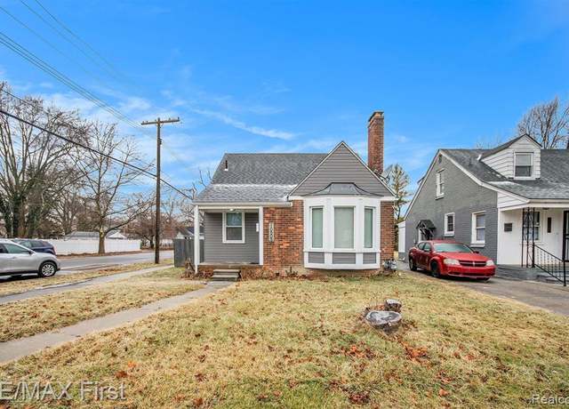 Property at 10505 Lanark St, Detroit, MI 48224, 3 beds, 1 bath