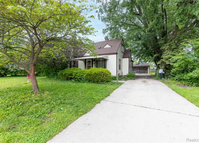 Property at 32428 John Hauk St, Garden City, MI 48135, 4 beds, 2 baths