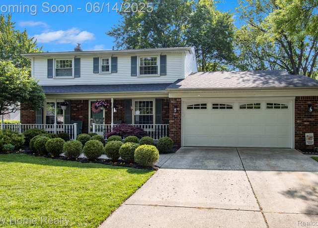 Property at 11828 Trailwood Rd, Plymouth, MI 48170, 4 beds, 2.5 baths
