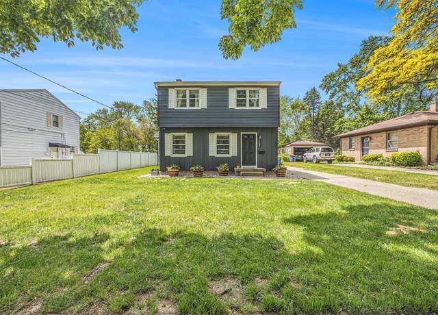 Property at 1121 Burke Ave NE, Grand Rapids, MI 49503, 4 beds, 2.5 baths