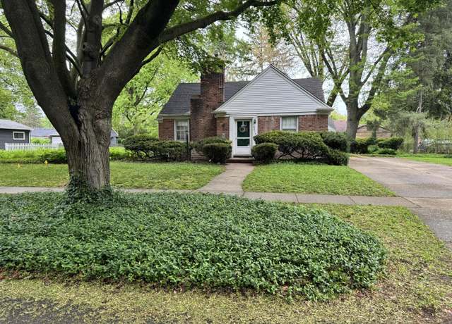 Property at 9618 Berwick St, Livonia, MI 48150, 2 beds, 2 baths
