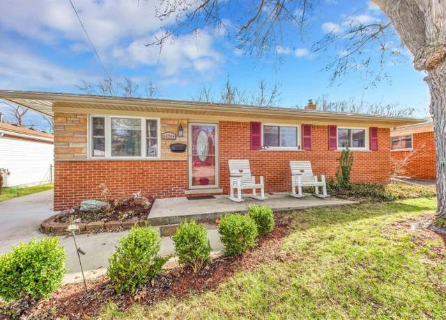 Property at 22504 Hoffman Ave, St Clair Shores, MI 48082, 3 beds, 2.5 baths