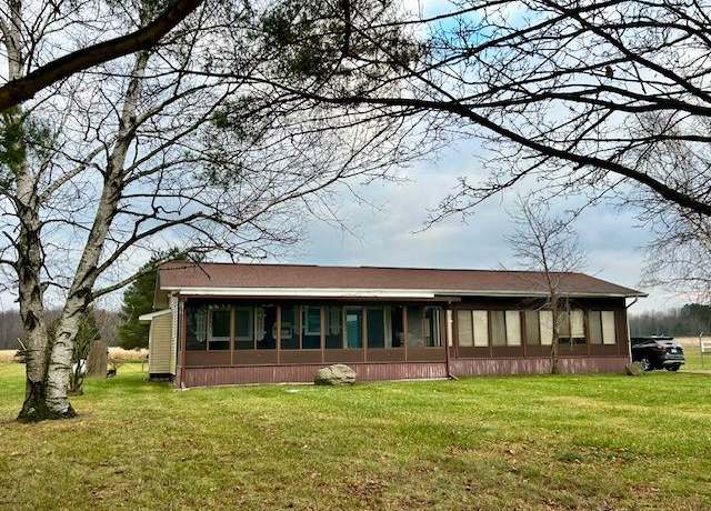 Property at 8263 Caine Rd, Millington Twp, MI 48746, 3 beds, 2 baths