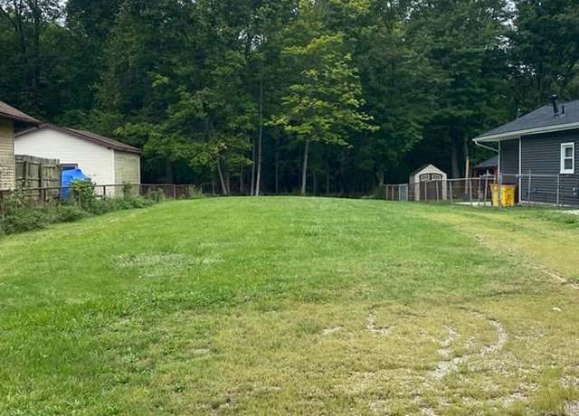 Property at 25486 8th St, Grosse Ile, MI 48138