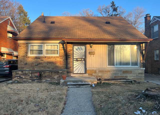 Property at 18492 Warwick St, Detroit, MI 48219, 3 beds, 1.5 baths