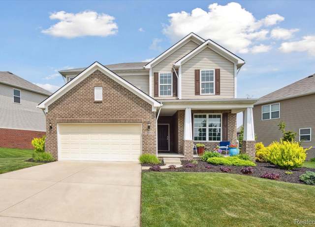 Property at 29858 Braeburn, New Hudson, MI 48165, 3 beds, 2.5 baths