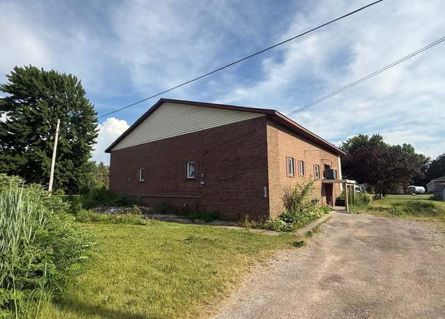Property at 2133 Bullock Rd, Bay City, MI 48708, 5 beds, 3 baths