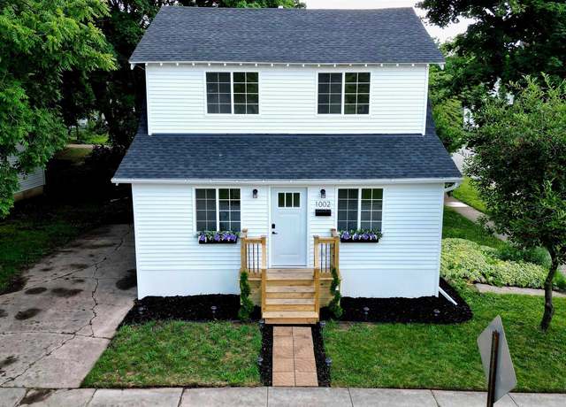 Property at 1002 S Kinney, Mt Pleasant, MI 48858, 4 beds, 2.5 baths