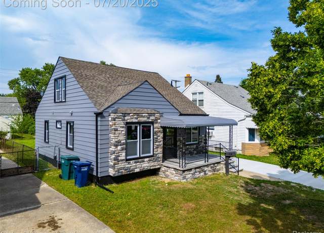 Property at 438 Mayflower Ave, Lincoln Park, MI 48146, 4 beds, 2.5 baths