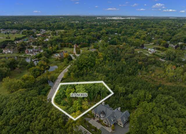 Property at 155 Bridgeview Dr, Bloomfield Hills, MI 48304