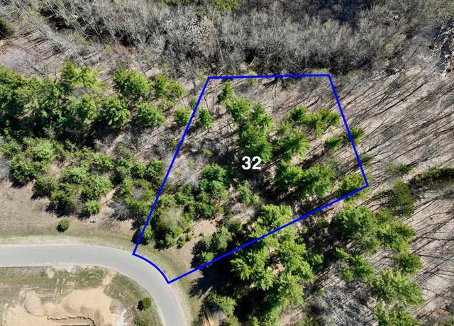 Property at 6387 Jeffrey Pl, Grawn, MI 49637