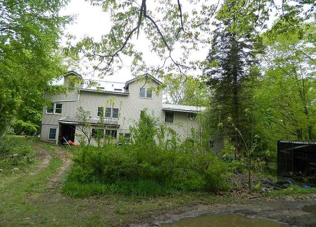 Property at 5375 W Deerfield Rd, Remus, MI 49340, 5 beds, 3 baths