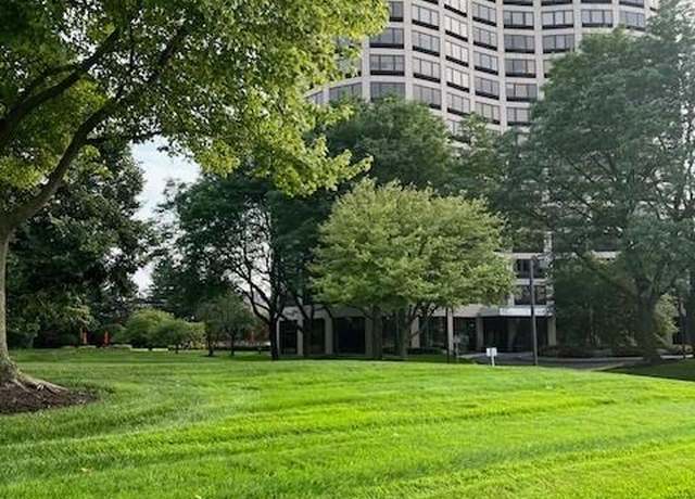 Property at 5000 Town Ctr #3204, Southfield, MI 48075, 2 beds, 2 baths