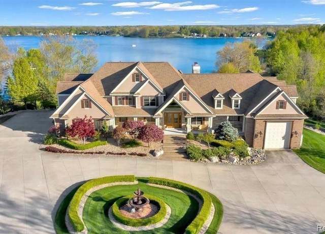 Property at 4143 Longview Dr, Lapeer, MI 48446, 5 beds, 5 baths