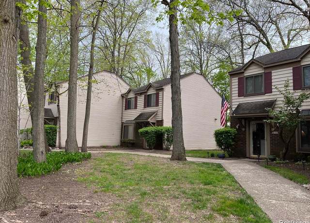 Property at 1522 Streamwood Ct #20, Rochester Hills, MI 48309, 2 beds, 1.5 baths