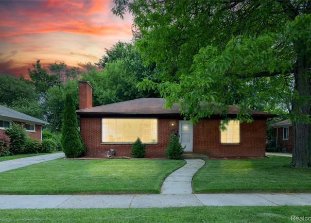 Property at 16788 Lincoln Ave, Eastpointe, MI 48021, 3 beds, 1 bath