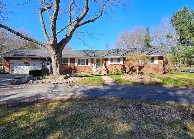 Property at 7298 W M-116, Ludington, MI 49431, 4 beds, 3 baths