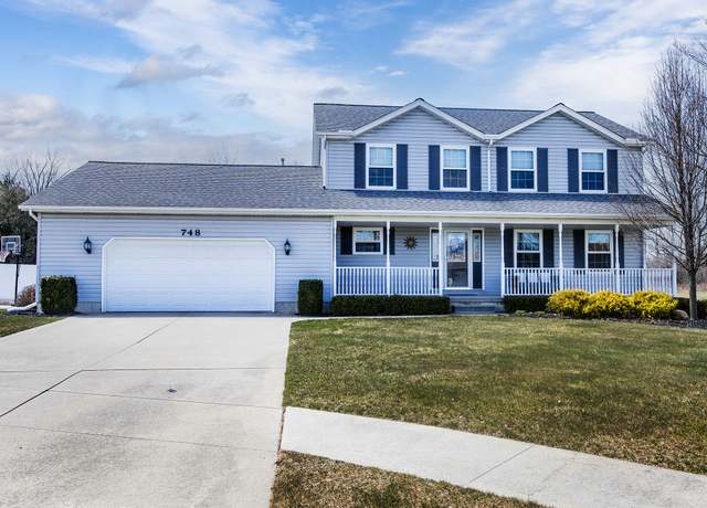 Property at 748 Alexandria St, Marysville, MI 48040, 4 beds, 2.5 baths