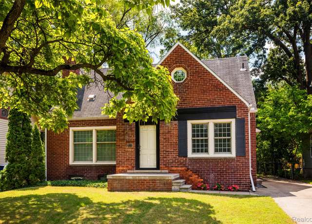 Property at 1065 Earl Blvd, Ferndale, MI 48220, 3 beds, 2.5 baths