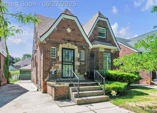 Property at 2675 Fleet St, Detroit, MI 48238, 3 beds, 2.5 baths