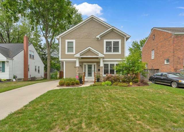 Property at 1939 N Connecticut Ave, Royal Oak, MI 48073, 4 beds, 4 baths