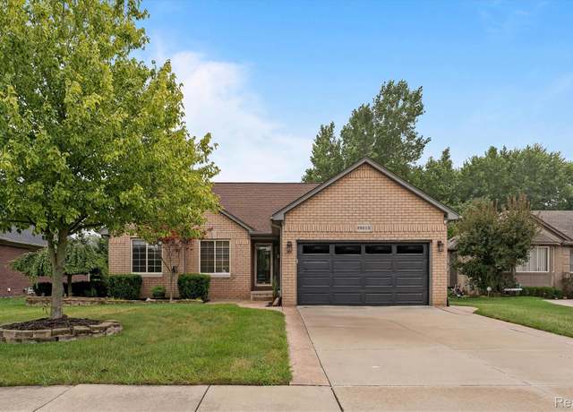 Property at 29213 Rachid Ln, Chesterfield Township, MI 48047, 3 beds, 2.5 baths