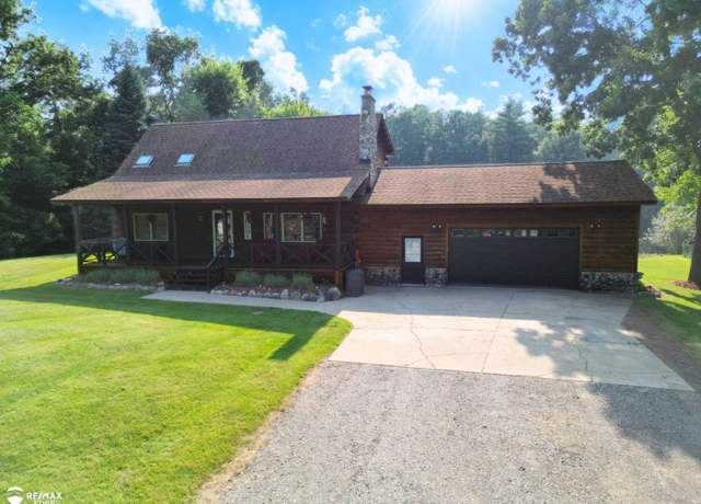Property at 3524 Herd Rd, Metamora, MI 48455, 3 beds, 2 baths