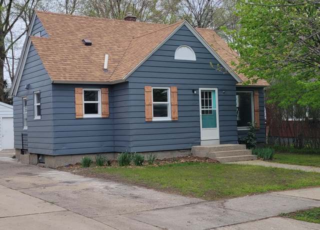 Property at 324 W 20th St, Holland, MI 49423, 3 beds, 1 bath