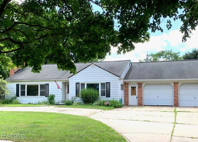 Property at 6201 S Main St, Clarkston, MI 48346, 2 beds, 1 bath