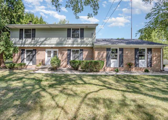Property at 1219 Fairfield Dr, Mt Pleasant, MI 48858, 4 beds, 2.5 baths