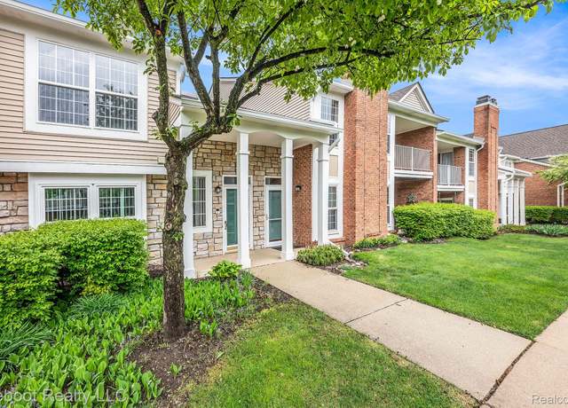Property at 56510 Scotland Blvd, Shelby Twp, MI 48316, 2 beds, 2 baths