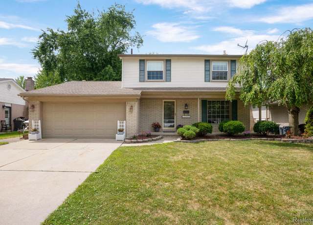 Property at 19354 Coachwood Rd, Riverview, MI 48193, 4 beds, 2.5 baths