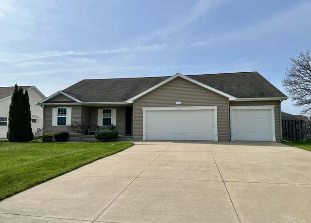 Property at 5637 Blackberry Dr, Saginaw, MI 48603, 3 beds, 3.5 baths