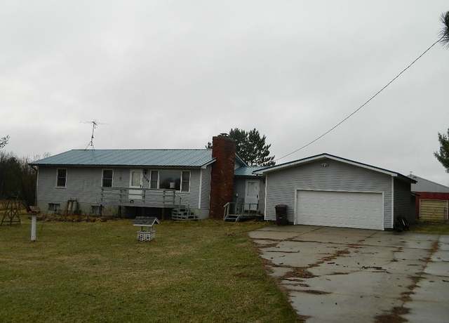 Property at 5735 Parker Rd, Gladwin, MI 48624, 3 beds, 1 bath