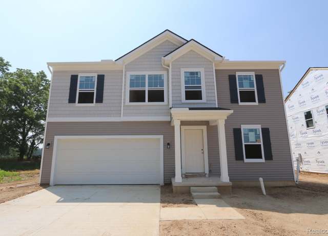 Property at 680 Countryside Dr, Chelsea, MI 48118, 4 beds, 3.5 baths