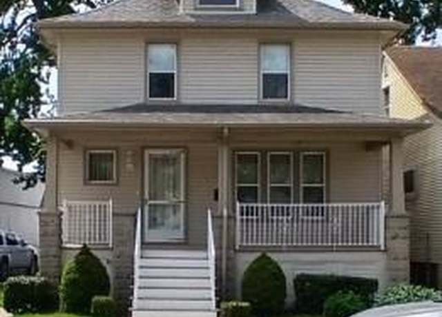 Property at 113 Bondie St, Wyandotte, MI 48192, 3 beds, 1 bath