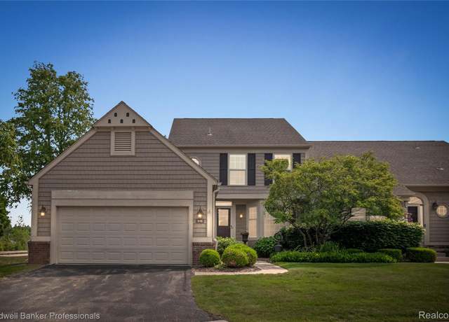 Property at 916 Tartan Trl, Bloomfield Hills, MI 48304, 2 beds, 3.5 baths