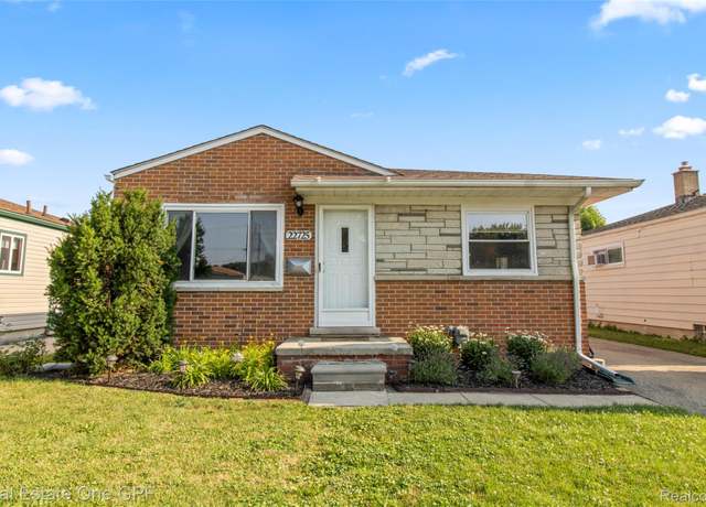 Property at 22725 Lake Dr, St Clair Shores, MI 48082, 3 beds, 2 baths
