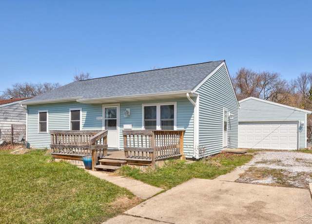 Property at 2511 Needham St, Saginaw, MI 48601, 3 beds, 1 bath