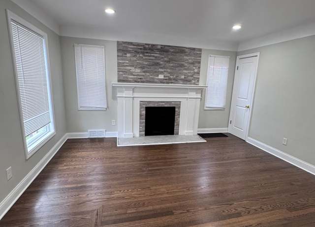 Property at 8700 W 7 Mile Rd, Detroit, MI 48221, 3 beds, 1.5 baths