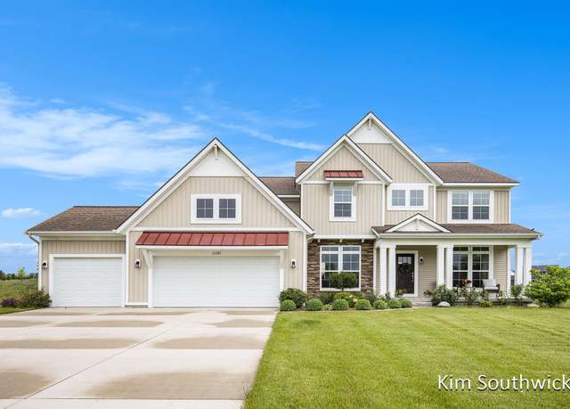 Property at 12285 Apple Cart Ln, Lowell, MI 49331, 4 beds, 2.5 baths