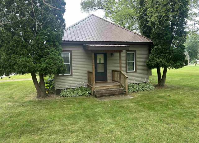 Property at 316 Floyd St, Unknown, MI 48618, 2 beds, 1 bath