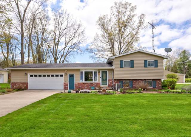 Property at 3020 E Curtis Rd, Birch Run, MI 48415, 3 beds, 2.5 baths