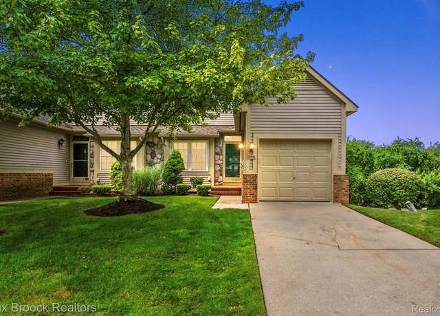 Property at 30995 Blueridge Dr, Novi, MI 48377, 2 beds, 2.5 baths
