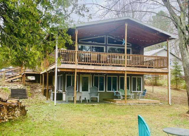 Property at 2589 Rushton Rd, Central Lake, MI 49622, 6 beds, 3 baths